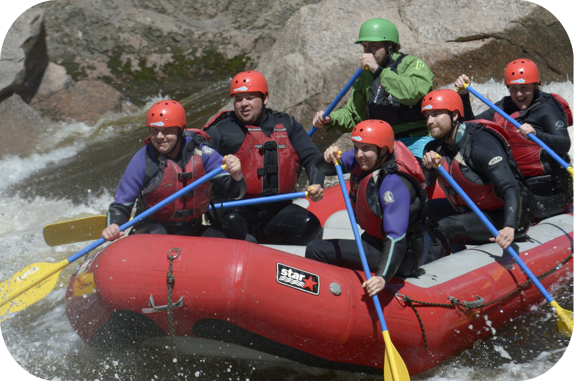 Activité du club social - rafting