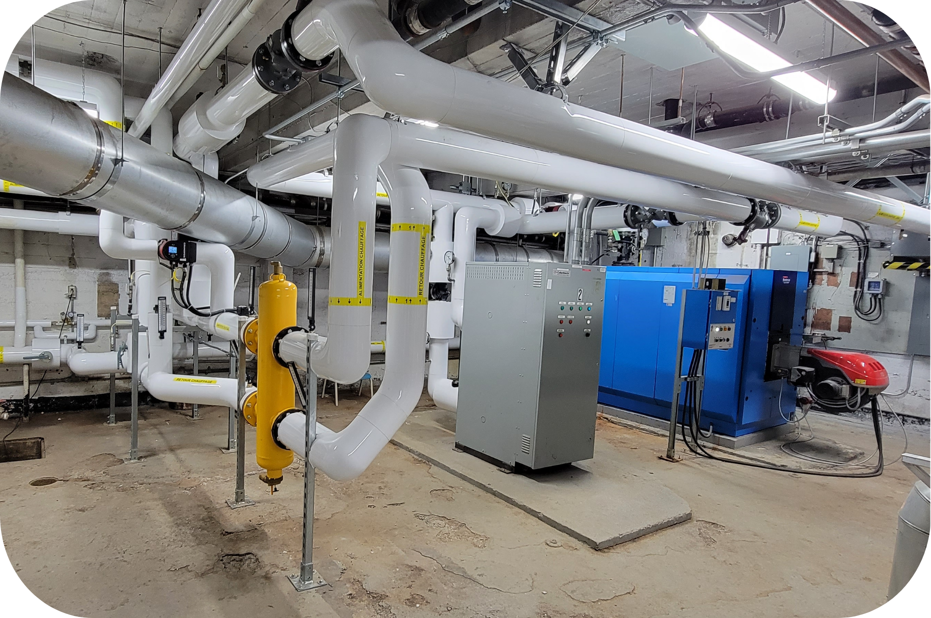 Salle mécanique d'une école